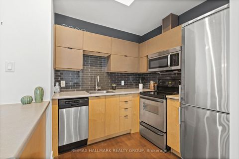 Photo 5 at 1010 - 179 Metcalfe Street, Ottawa Centre