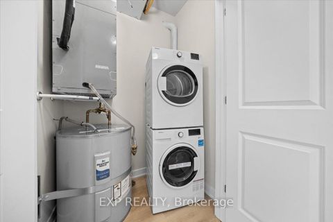 Photo 10 at 209 - 2376 Tenth Line, Avalon West, Orleans