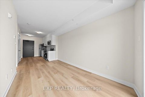 Photo 14 at 209 - 2376 Tenth Line, Avalon West, Orleans