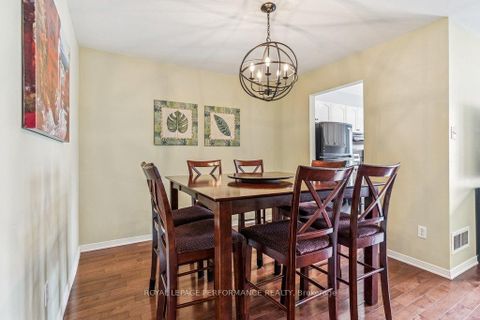 Photo 8 at 223 Catamount Court, Emerald Meadows/Trailwest, Kanata