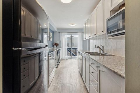 Photo 9 at 223 Catamount Court, Emerald Meadows/Trailwest, Kanata