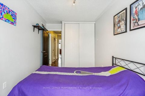 Photo 26 at 223 Catamount Court, Emerald Meadows/Trailwest, Kanata