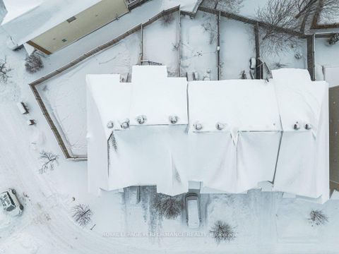 Photo 38 at 223 Catamount Court, Emerald Meadows/Trailwest, Kanata