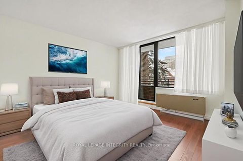 Photo 12 at 304 - 71 Somerset Street W, Ottawa Centre/Golden Triangle, Ottawa Centre