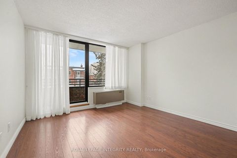 Photo 14 at 304 - 71 Somerset Street W, Ottawa Centre/Golden Triangle, Ottawa Centre