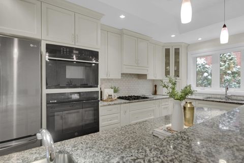 Photo 14 at 121 Macdonald Street, Ottawa Centre/Golden Triangle, Ottawa Centre