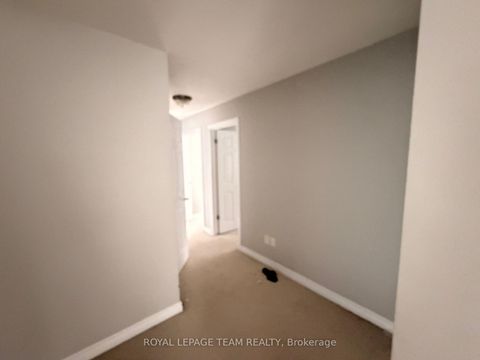 Photo 12 at 300 Fairlakes Way, Avalon East, Orleans