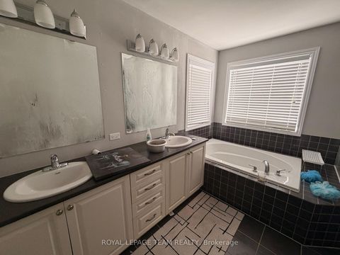 Photo 19 at 300 Fairlakes Way, Avalon East, Orleans