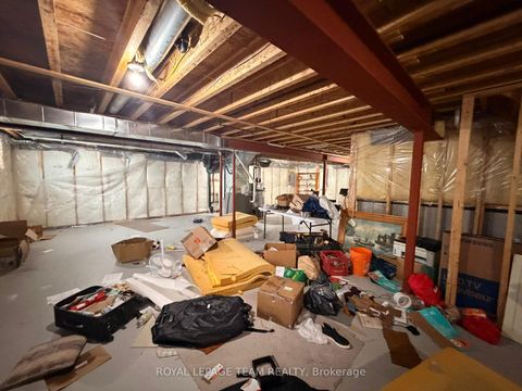 Photo 24 at 300 Fairlakes Way, Avalon East, Orleans