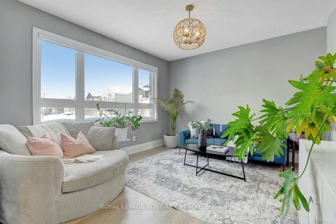 Photo 3 at 129 Reliance Ridge, Emerald Meadows/Trailwest, Kanata