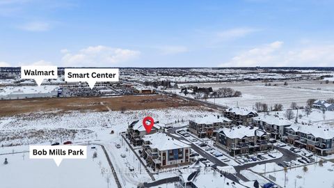 Photo 22 at 915 Nautilus Private, Emerald Meadows/Trailwest, Kanata