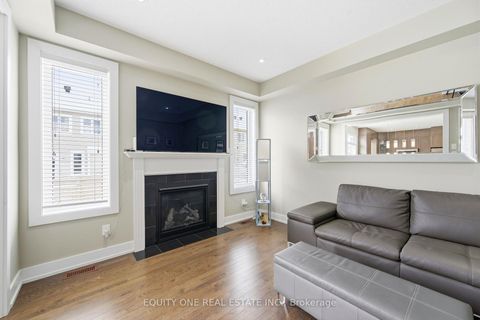 Photo 14 at 211 Asper Trail Circle, Emerald Meadows/Trailwest, Kanata
