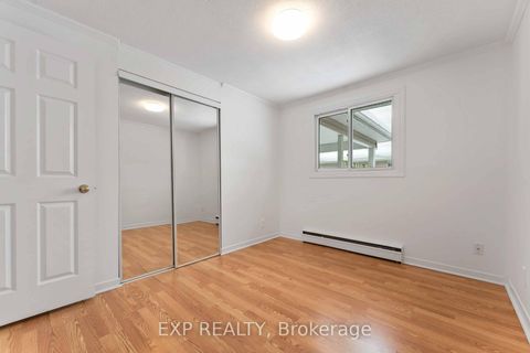 Photo 12 at 303 Amiens Street, Bilberry Creek/Queenswood Heights, Orleans