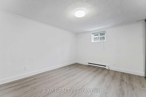 Photo 22 at 303 Amiens Street, Bilberry Creek/Queenswood Heights, Orleans