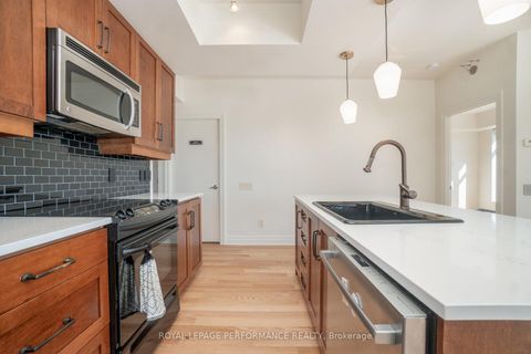 Photo 11 at 703 - 245 Kent Street, Ottawa Centre