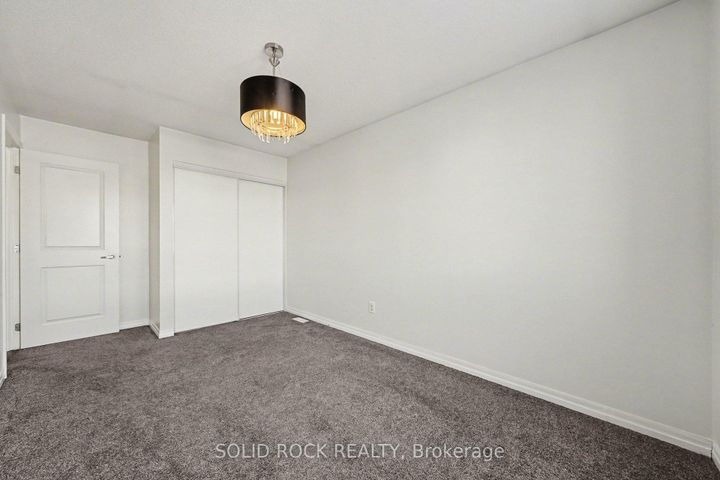 Photo 20 at 407 White Arctic Avenue, Nepean (Half Moon Bay), Ottawa