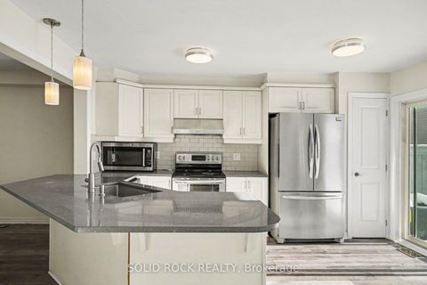 Photo 12 at 407 White Arctic Avenue, Nepean (Half Moon Bay), Ottawa