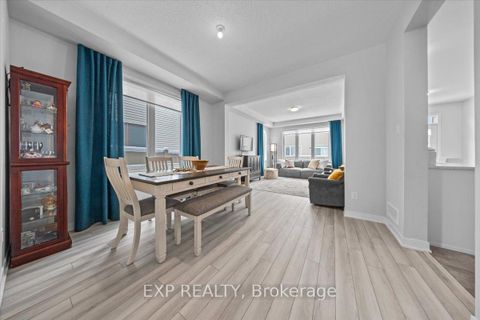 Photo 5 at 686 Quilter Row, Goulbourn Twp From Franktown Rd/South To Rideau, Stittsville