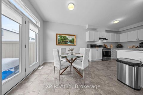 Photo 10 at 686 Quilter Row, Goulbourn Twp From Franktown Rd/South To Rideau, Stittsville