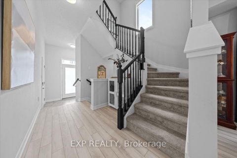 Photo 17 at 686 Quilter Row, Goulbourn Twp From Franktown Rd/South To Rideau, Stittsville