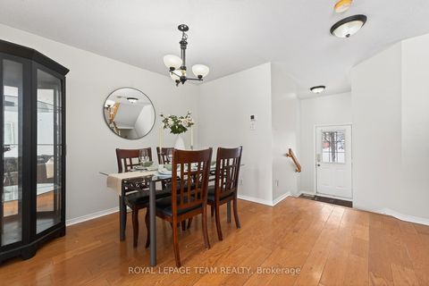 Photo 9 at 37 Flowertree Crescent, Emerald Meadows/Trailwest, Kanata