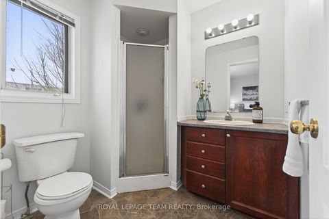 Photo 34 at 37 Flowertree Crescent, Emerald Meadows/Trailwest, Kanata