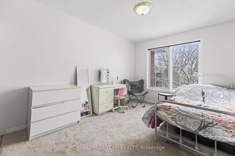 Photo 36 at 37 Flowertree Crescent, Emerald Meadows/Trailwest, Kanata