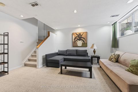 Photo 39 at 37 Flowertree Crescent, Emerald Meadows/Trailwest, Kanata