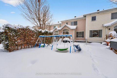 Photo 42 at 37 Flowertree Crescent, Emerald Meadows/Trailwest, Kanata