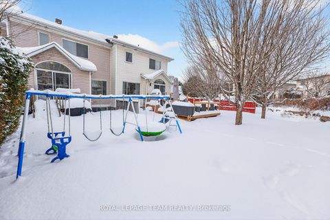 Photo 44 at 37 Flowertree Crescent, Emerald Meadows/Trailwest, Kanata