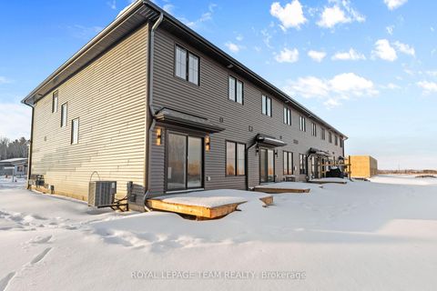 Photo 42 at 714 TAILSLIDE Private, Huntley Ward (South East), Carp