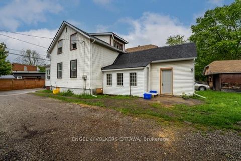 Photo 5 at 55 Ogden Avenue, SMITHS FALLS, Smiths Falls