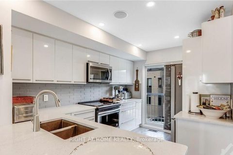 Photo 5 at 558 Recolte Private, Bilberry Creek/Queenswood Heights, Orleans