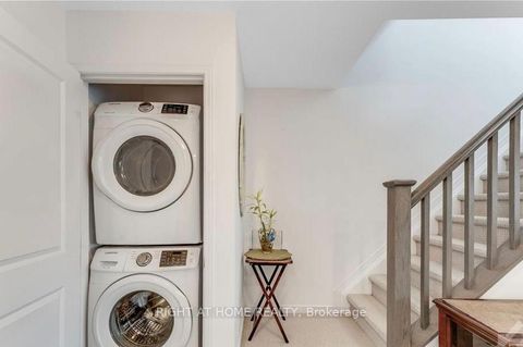 Photo 10 at 558 Recolte Private, Bilberry Creek/Queenswood Heights, Orleans