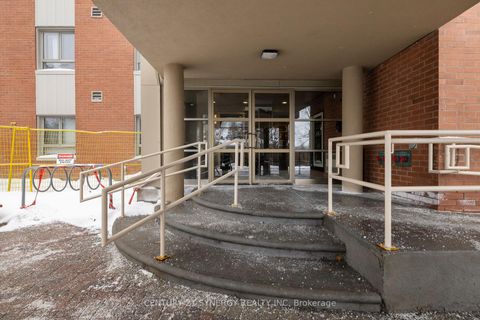 Photo 4 at 815 - 960 Teron Road, Beaverbrook, Kanata