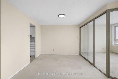 Photo 13 at 815 - 960 Teron Road, Beaverbrook, Kanata