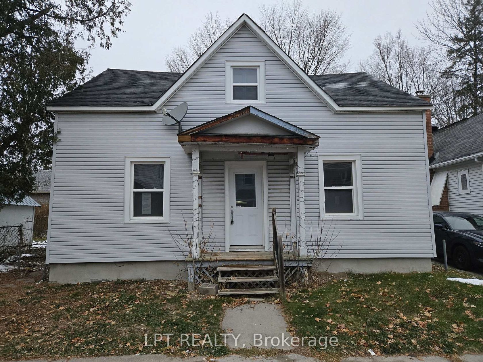 47 Victoria Street, Arnprior 2