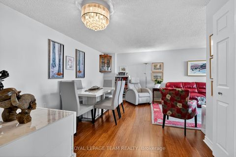 Photo 8 at 1801 - 530 Laurier Avenue W, Ottawa Centre