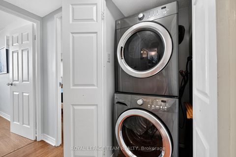 Photo 32 at 1801 - 530 Laurier Avenue W, Ottawa Centre