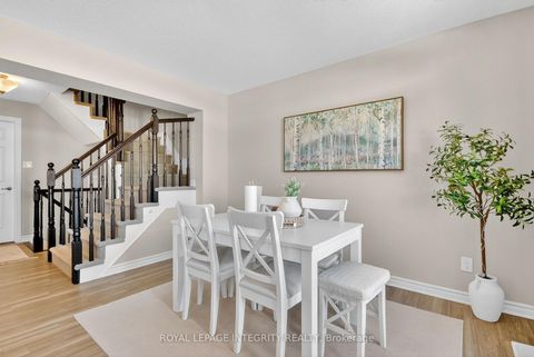 Photo 11 at 64 Feathertop Lane, Emerald Meadows/Trailwest, Kanata