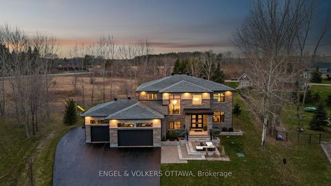 Photo 1 at 532 Leimerk Court, Manotick Village & Manotick Estates, Manotick