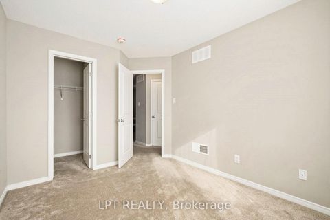 Photo 25 at 381 Cope Drive, Emerald Meadows/Trailwest, Kanata