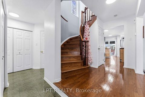 Photo 1 at 1549 Senateurs Way, Fallingbrook/Pineridge, Orleans