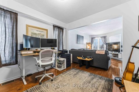 Photo 4 at 1549 Senateurs Way, Fallingbrook/Pineridge, Orleans