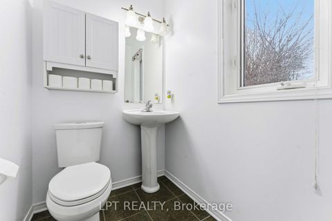 Photo 12 at 1549 Senateurs Way, Fallingbrook/Pineridge, Orleans