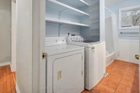 Photo 9 at 1160 Barnett Drive, Cumberland Village, Orleans