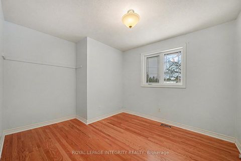 Photo 12 at 1160 Barnett Drive, Cumberland Village, Orleans