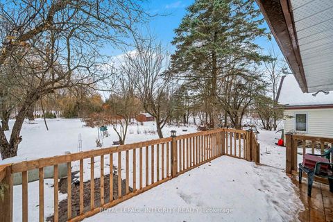 Photo 19 at 1160 Barnett Drive, Cumberland Village, Orleans