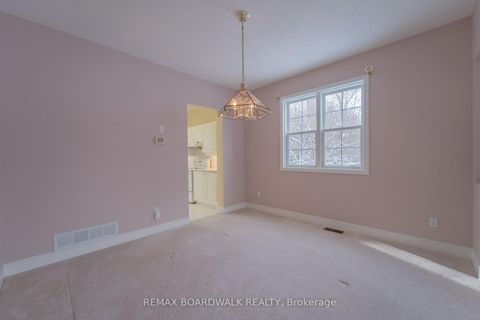 Photo 9 at 57 Mattawa Crescent, Bridlewood, Kanata