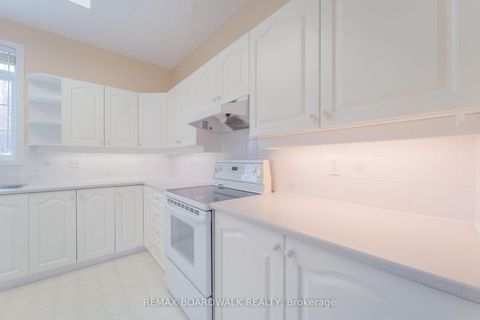 Photo 11 at 57 Mattawa Crescent, Bridlewood, Kanata